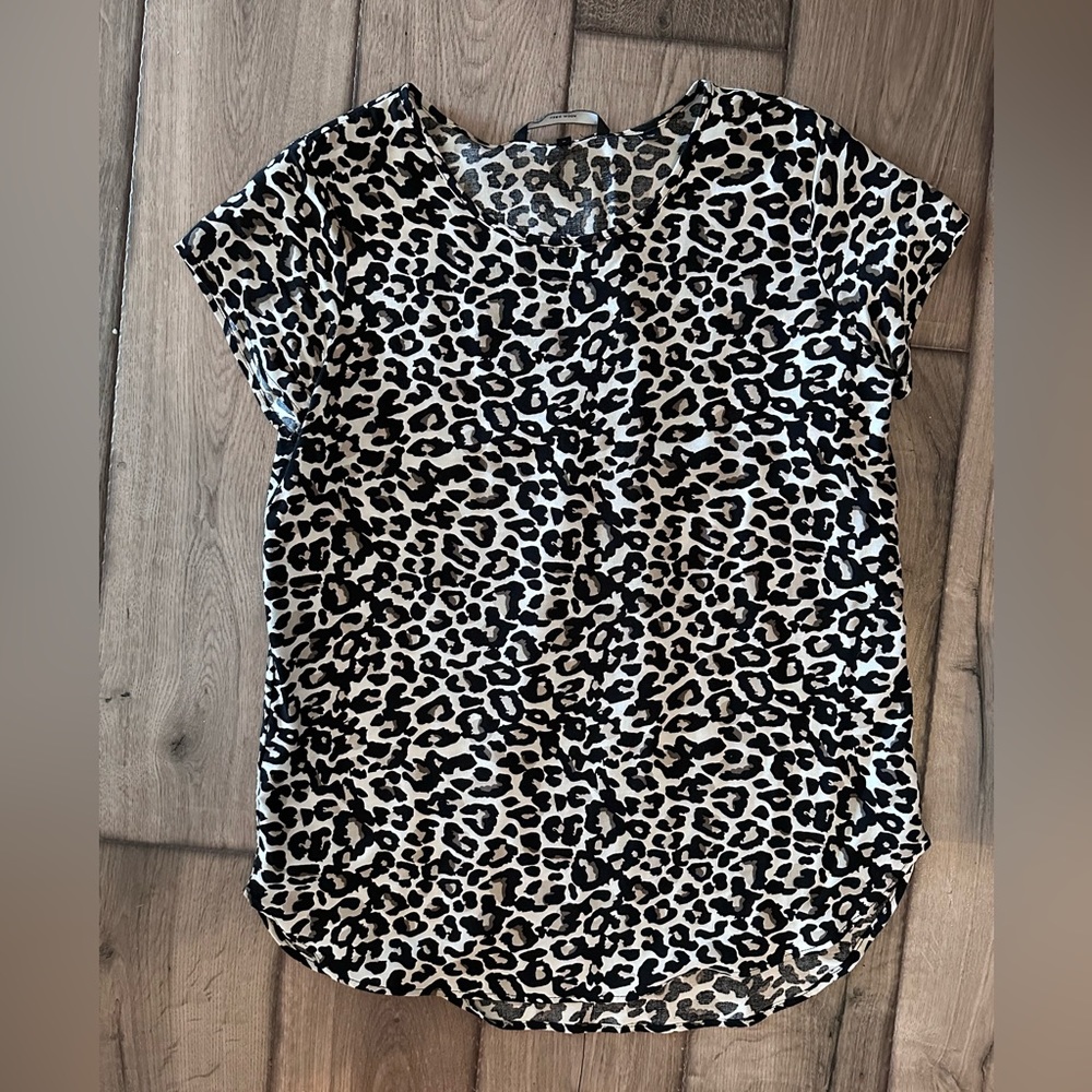 Vero moda Leopard print top size medium